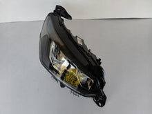 Laden Sie das Bild in den Galerie-Viewer, Frontscheinwerfer Peugeot 2008 208 II 9833036180 Full LED Rechts Headlight