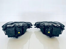 Load image into Gallery viewer, Frontscheinwerfer VW Golf Sportsvan 517941034B 517941033B Ein Satz Headlight SCH9900765163cl