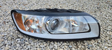 Load image into Gallery viewer, Frontscheinwerfer Volvo S40 V50 32206142 Rechts Scheinwerfer Headlight SCH6935781435ju