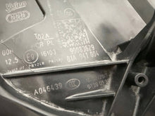 Laden Sie das Bild in den Galerie-Viewer, Frontscheinwerfer Audi Q2 81A941004 Rechts Scheinwerfer Headlight SCH4281428654is