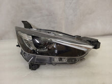 Load image into Gallery viewer, Frontscheinwerfer Mazda Cx3 Cx 3 B10E-51040 LED Ein Satz Scheinwerfer Headlight