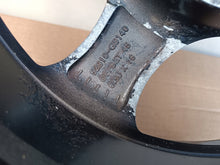 Load image into Gallery viewer, 1x Alufelge 16 Zoll 6.5&quot; 5x114.3 45ET 52910-G5140 Hyundai Rim Wheel