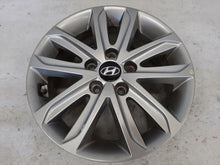 Laden Sie das Bild in den Galerie-Viewer, 1x Alufelge 16 Zoll 6.5" 5x114.3 53ET 529103Y450 Hyundai Elantra Rim Wheel FEL3773663094wy