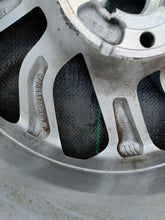 Laden Sie das Bild in den Galerie-Viewer, 1x Alufelge 16 Zoll 6.5&quot; 4x108 20ET 39007897 Opel Crossland Rim Wheel