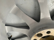 Load image into Gallery viewer, 1x Alufelge 17 Zoll 7.5" 5x112 38ET Glanz Silber 8W0601025C Audi A4 Rim Wheel FEL2886658728ua