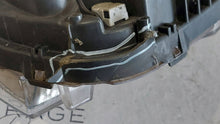 Laden Sie das Bild in den Galerie-Viewer, Frontscheinwerfer Citroën C5 I 9674869880 Rechts Scheinwerfer Headlight SCH7067055802cc
