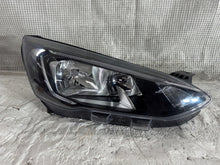 Laden Sie das Bild in den Galerie-Viewer, Frontscheinwerfer Ford Focus JX7B-13W029-CE Rechts Scheinwerfer Headlight SCH2168201435zq