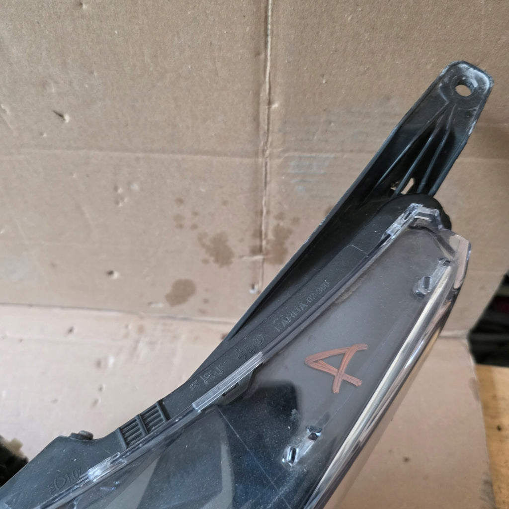 Frontscheinwerfer Toyota Corolla 81150-02L50 Ein Stück (Rechts oder Links)