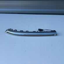 Laden Sie das Bild in den Galerie-Viewer, Frontscheinwerfer VW T-Roc QBB16846 Vorderseite Scheinwerfer Headlight SCH5223555623is