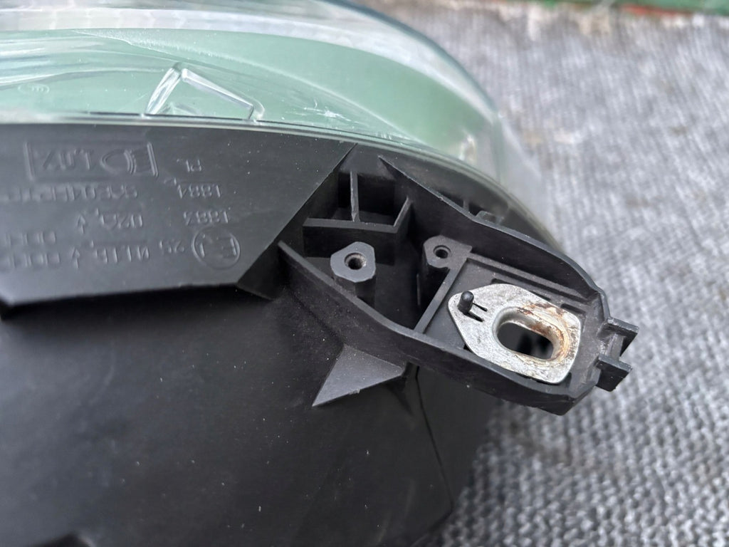 Frontscheinwerfer Mercedes-Benz W245 A1698207761 Links Scheinwerfer Headlight SCH5555957265xb