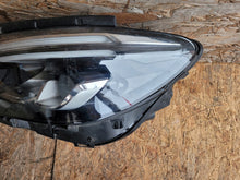 Laden Sie das Bild in den Galerie-Viewer, Frontscheinwerfer Mercedes-Benz Citan A4209063800 Links Scheinwerfer Headlight