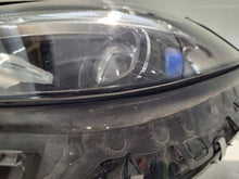 Laden Sie das Bild in den Galerie-Viewer, Frontscheinwerfer Mercedes-Benz W206 A2069062903 LED Links Headlight SCH3388706672ru