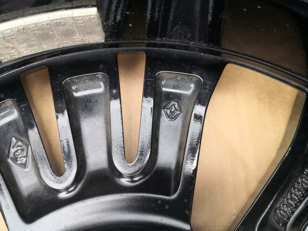 1x Alufelge 16 Zoll 6.5" 5x114.3 44ET Glanz Schwarz 403003206R Renault Zoe