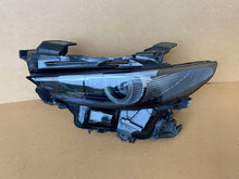 Laden Sie das Bild in den Galerie-Viewer, Frontscheinwerfer Mazda BCJH-51040 LED Links Scheinwerfer Headlight