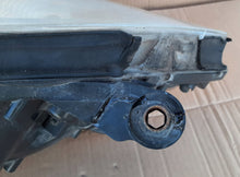 Laden Sie das Bild in den Galerie-Viewer, Frontscheinwerfer Mercedes-Benz W164 A1648205861 Links Scheinwerfer Headlight SCH6846416076qb