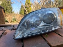 Laden Sie das Bild in den Galerie-Viewer, Frontscheinwerfer Ford Focus Links Scheinwerfer Headlight SCH9342594223hi