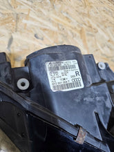 Load image into Gallery viewer, Frontscheinwerfer Audi A4 8K0941004T Xenon Rechts Scheinwerfer Headlight SCH2220913052rs