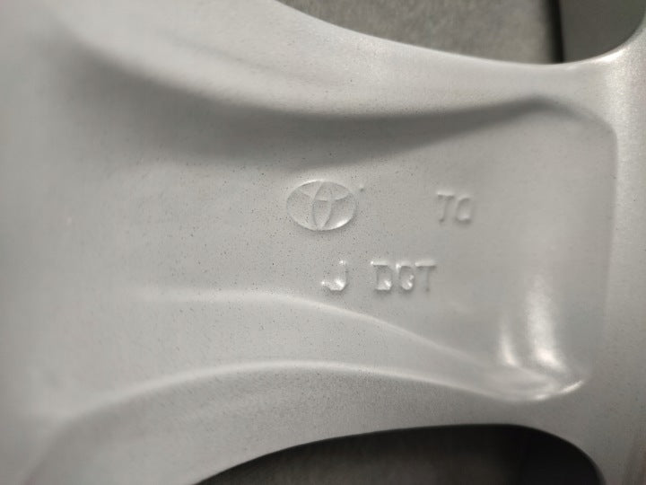 1x Alufelge 17 Zoll 7.0" 5x100 45ET Glanz Silber 42611-05260 Toyota Avensis FEL7346172511ad