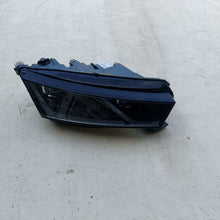 Load image into Gallery viewer, Frontscheinwerfer Skoda Octavia IV 5E4941016 LED Rechts Scheinwerfer Headlight SCH5194157285ul