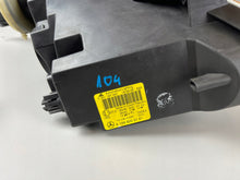 Laden Sie das Bild in den Galerie-Viewer, Frontscheinwerfer Mercedes-Benz A1698290161 A1698200261 Ein Satz Headlight SCH5216813412yp