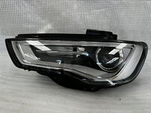 Load image into Gallery viewer, Frontscheinwerfer Audi A3 8V0941005 Xenon Links Scheinwerfer Headlight