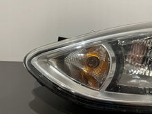 Load image into Gallery viewer, Frontscheinwerfer Hyundai I10 92101-B9300 Links Scheinwerfer Headlight