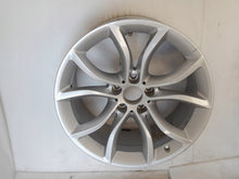 Load image into Gallery viewer, 1x Alufelge 19 Zoll 9.0" 5x120 18ET 6858873 BMW Rim Wheel FEL7083901431kd