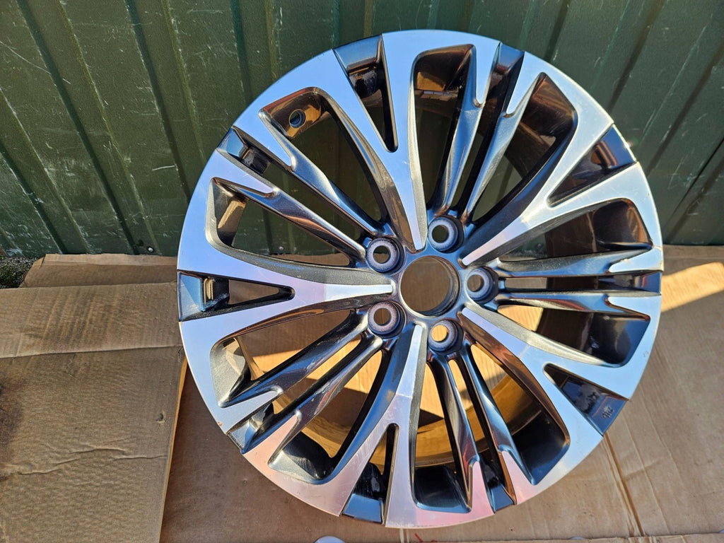 1x Alufelge 19 Zoll CMS1118-2 Toyota Chr C-Hr Rim Wheel FEL5286266789ct