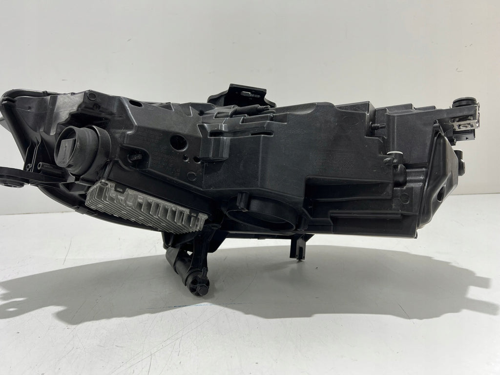 Frontscheinwerfer Audi A4 8W0941036J LED Ein Stück (Rechts oder Links) Headlight