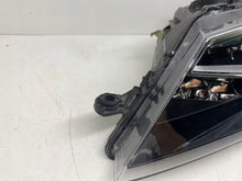 Load image into Gallery viewer, Frontscheinwerfer Seat Leon 5F1941007 5F1941008A LED Ein Satz Headlight