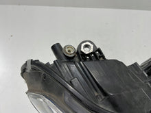 Laden Sie das Bild in den Galerie-Viewer, Frontscheinwerfer BMW G01 G02 8739654-01 Rechts Scheinwerfer Headlight
