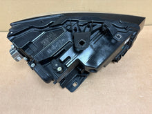Load image into Gallery viewer, Frontscheinwerfer Audi Q2 81A941011 Links Scheinwerfer Headlight SCH3360808082nc