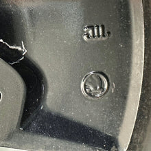 Load image into Gallery viewer, 1x Alufelge 18 Zoll 7.5&quot; 5x112 48ET Glanz Schwarz 5E3601025AD Skoda Octavia