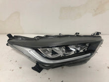 Load image into Gallery viewer, Frontscheinwerfer Toyota Yaris LED Rechts Scheinwerfer Headlight