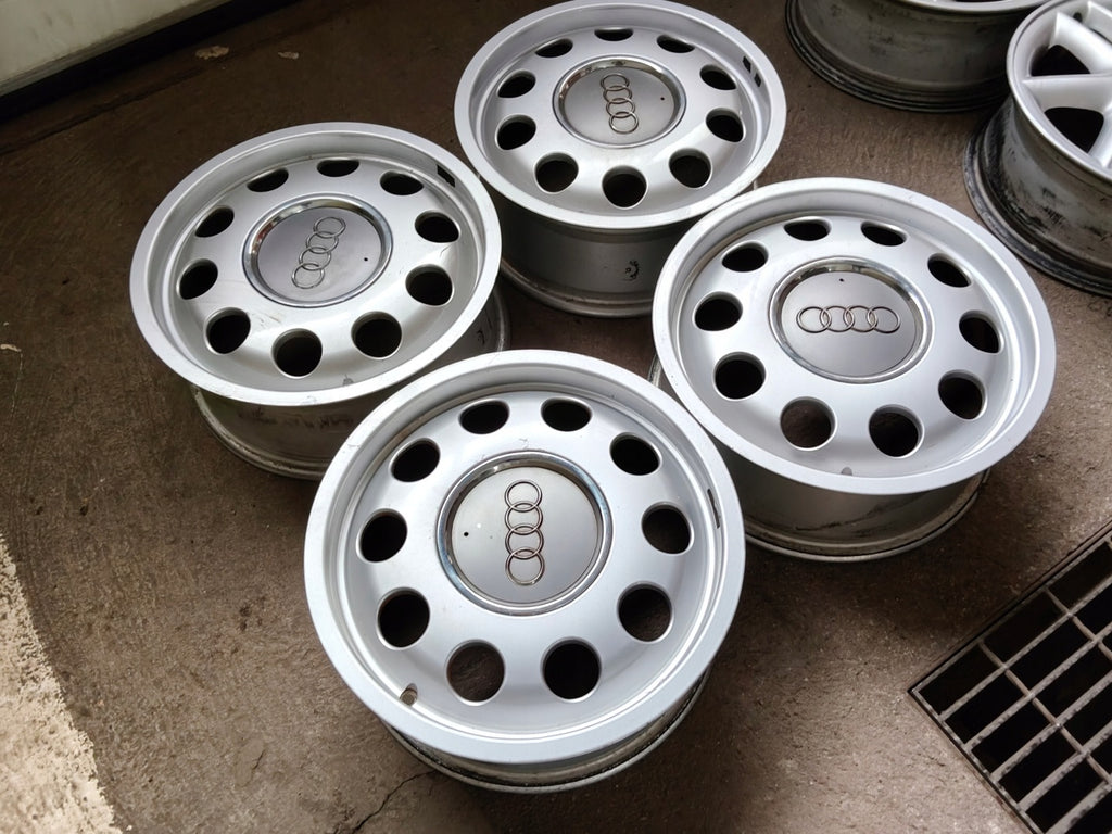 4x Alufelge 15 Zoll 6.0" 5x100 38ET Glanz Silber 8L0601025 Audi Rim Wheel FEL3429804967hp
