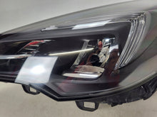 Load image into Gallery viewer, Frontscheinwerfer Opel Astra K 39195688 LED Links Scheinwerfer Headlight