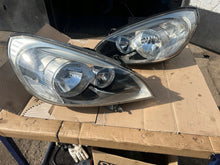 Laden Sie das Bild in den Galerie-Viewer, Frontscheinwerfer Volvo V60 31299994 31299995 Ein Satz Scheinwerfer Headlight SCH9115122338lp
