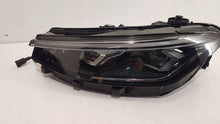 Laden Sie das Bild in den Galerie-Viewer, Frontscheinwerfer VW Passat 3J1941035 Links Scheinwerfer Headlight SCH9011639209zk