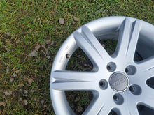 Laden Sie das Bild in den Galerie-Viewer, 4x Alufelge 17 Zoll 7.0" 5x112 47ET Glanz Silber Audi Tt Rim Wheel FEL2404622465jp