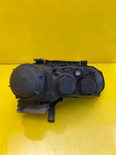 Laden Sie das Bild in den Galerie-Viewer, Frontscheinwerfer Alfa Romeo 159 60683988 Xenon Links Scheinwerfer Headlight SCH5984835744fi