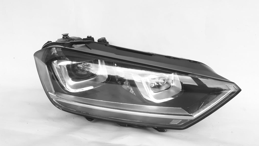 Frontscheinwerfer VW Golf VII Sportsvan 517941032B Xenon Rechts Headlight SCH4159845524jy