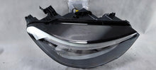 Laden Sie das Bild in den Galerie-Viewer, Frontscheinwerfer VW Id.3 10B941030 LED Rechts Scheinwerfer Headlight SCH2959361503ai