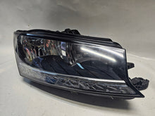 Laden Sie das Bild in den Galerie-Viewer, Frontscheinwerfer Skoda Fabia III 6V1941016D LED FALSE Scheinwerfer Headlight SCH9108374028up
