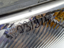 Laden Sie das Bild in den Galerie-Viewer, Frontscheinwerfer Mercedes-Benz Sprinter 906 9068202361 Links Headlight SCH9119099486up