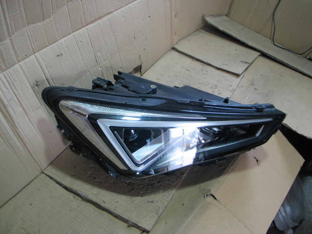 Frontscheinwerfer Seat Tarraco 5FJ941008D 5FJ941008 Full LED Rechts Headlight