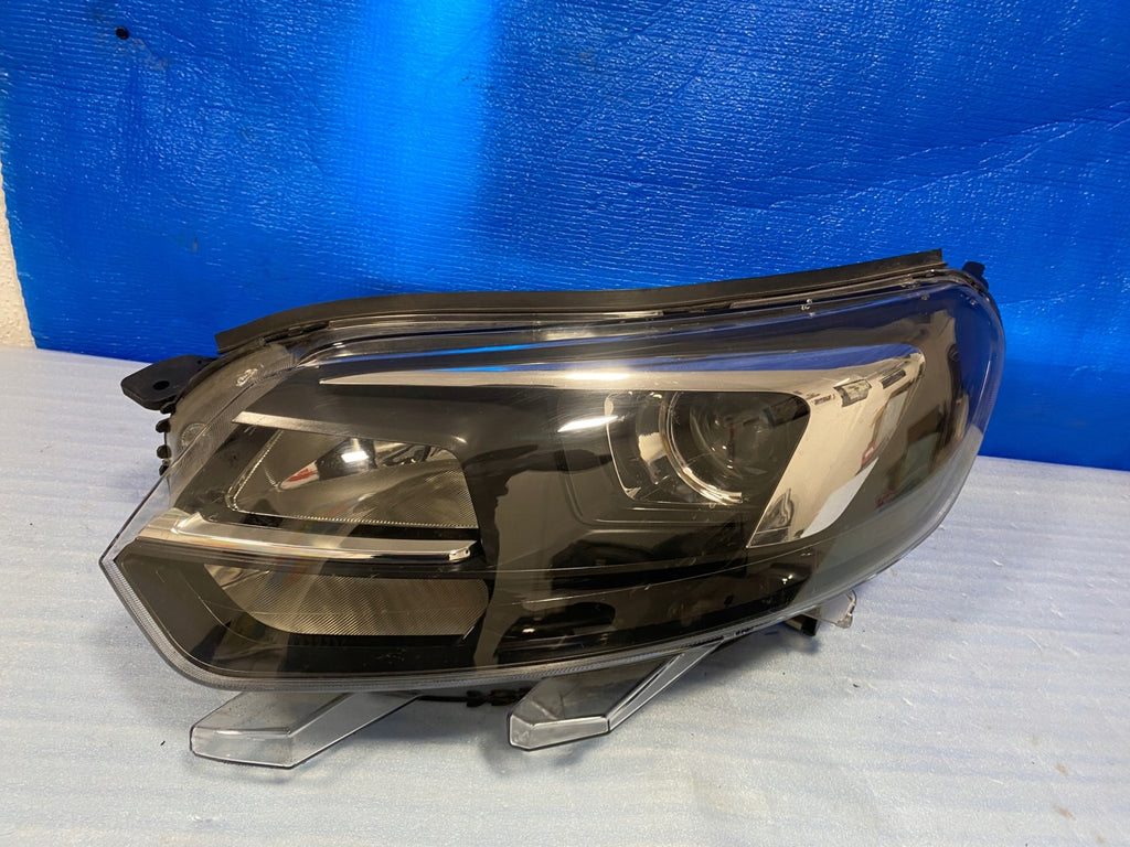 Frontscheinwerfer Opel Vivaro Zafira C 9832837680-00 Links Headlight SCH9143560358kw