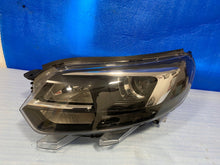 Laden Sie das Bild in den Galerie-Viewer, Frontscheinwerfer Opel Vivaro Zafira C 9832837680-00 Links Headlight SCH9143560358kw