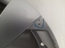 Load image into Gallery viewer, 1x Alufelge 18 Zoll 7.5" 5x112 50ET Glanz Silber 10A071498 VW Rim Wheel FEL1705975484ba