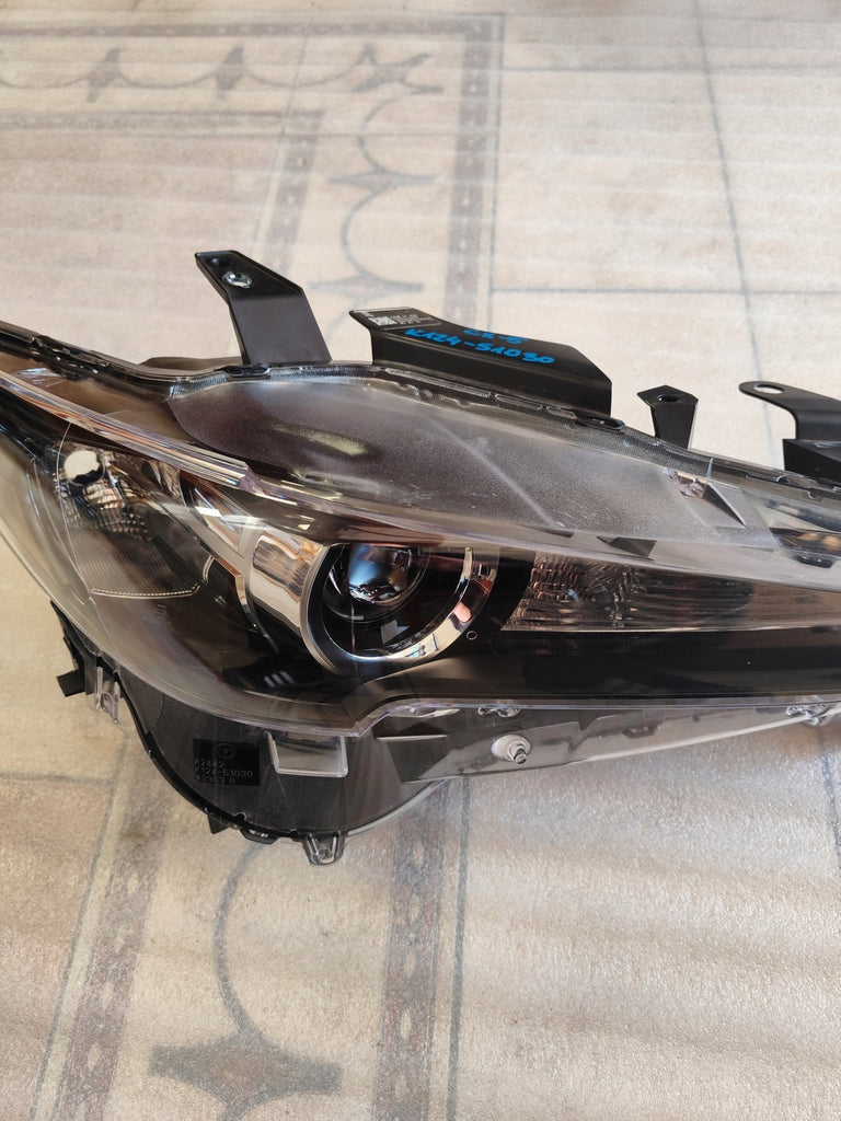 Frontscheinwerfer Mazda Cx5 K124-51030 KB8M51030 LED Rechts Headlight