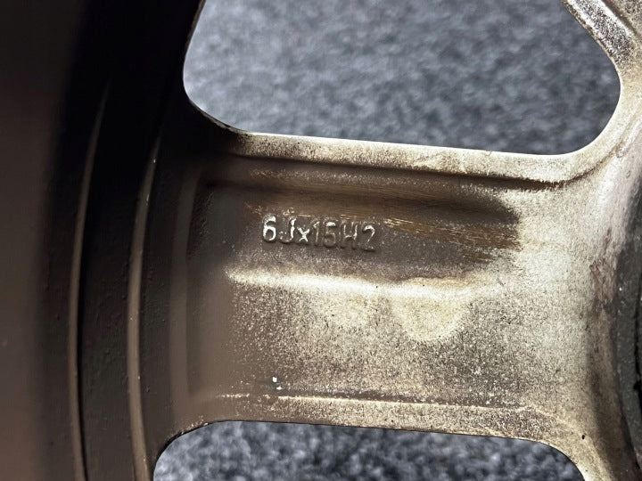 1x Alufelge 15 Zoll 6R0601025L VW Polo Rim Wheel FEL3789195767oj